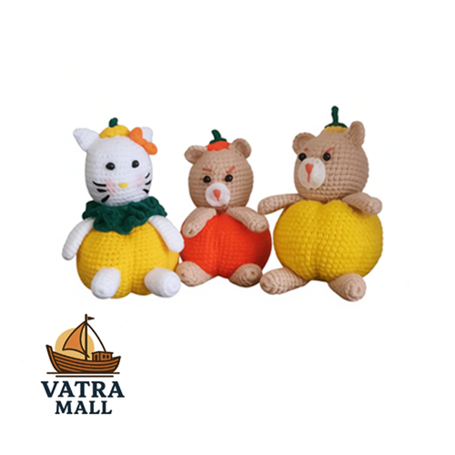 عروسک یلدایی بافتنی خرسی – هدیه دست‌ساز ویژه یلدا